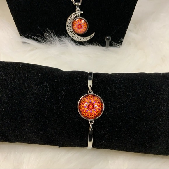 Glass Dome Crescent Moon Jewelry Set ( NWOT) - Picture 4 of 5